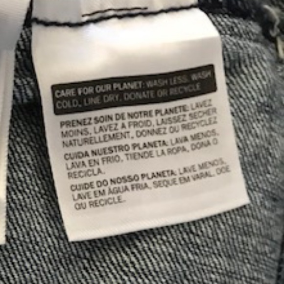 Levi’s Women's Long Sleeve Medium Wash Distressed Denim Jacket Size Small NWT - Picture 10 of 11